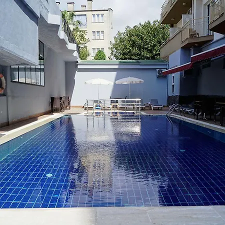 Aslan Hotel 2*